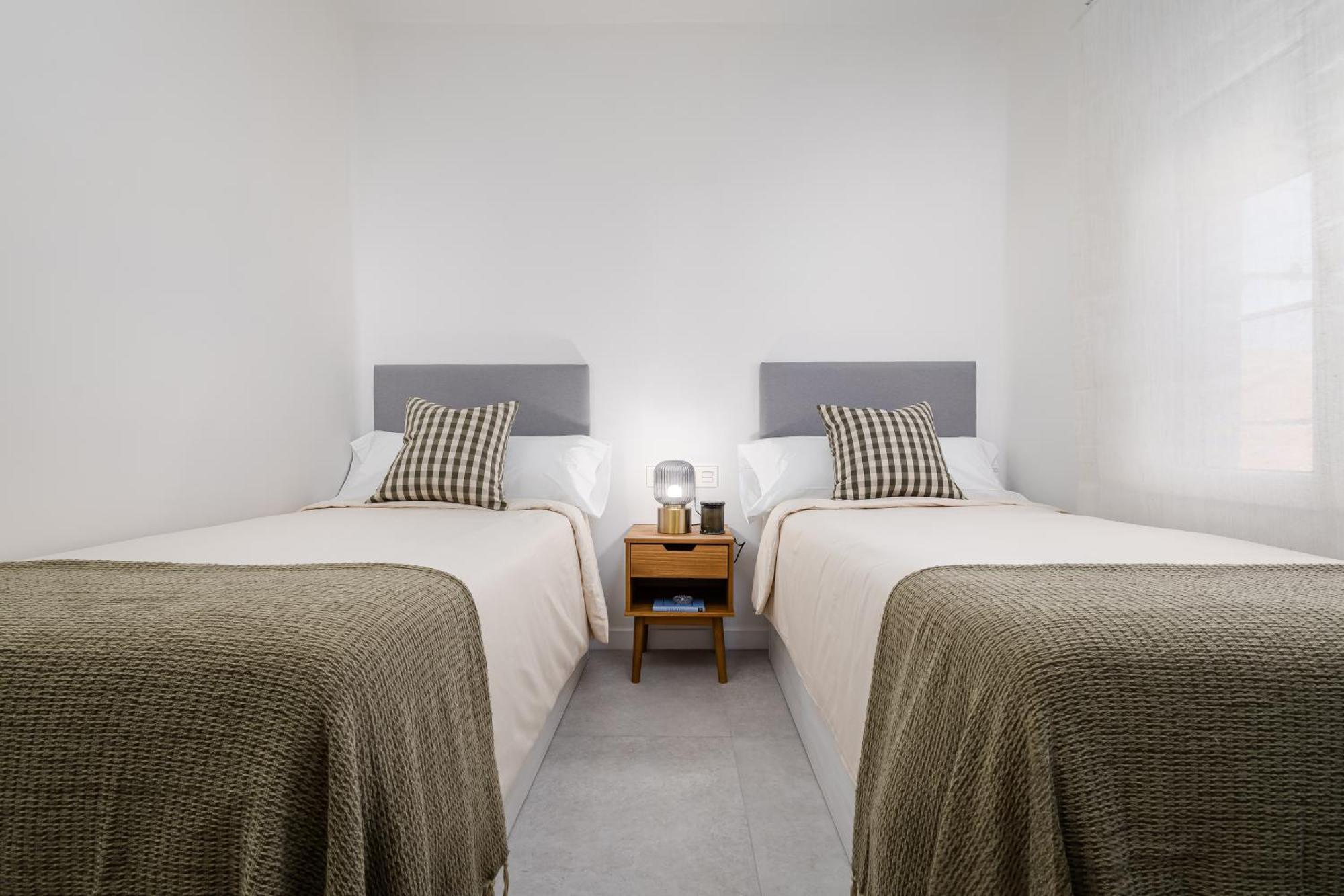 Bihotzak Apartment Malaga Luaran gambar